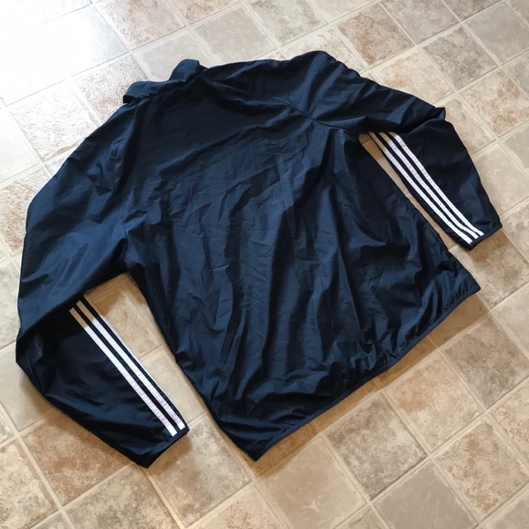 ⚽️ Adidas Windbreaker ⚽️ - Picture 7 of 7